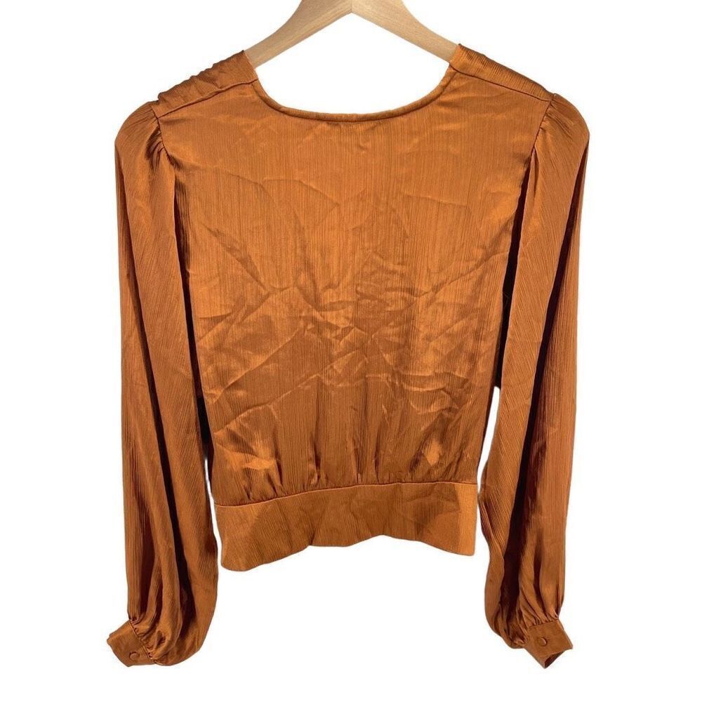 Brendalin & Cora Burnt Orange Long Sleeve Twist Blouse crop top shirt small NEW - Picture 2 of 11